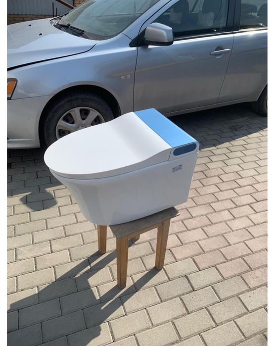 Умный унитаз подвесной