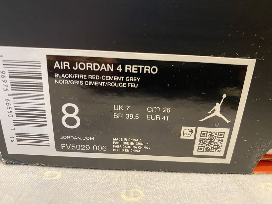 Jordan 4 retro sunt buni de iesit vara cu ei