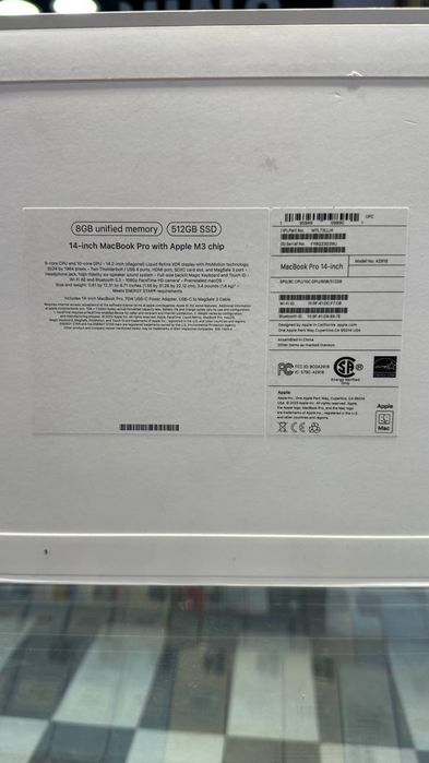 Yangi MacBook Pro M3 14 Dyum 2023  sotiladi narxi: 1249$