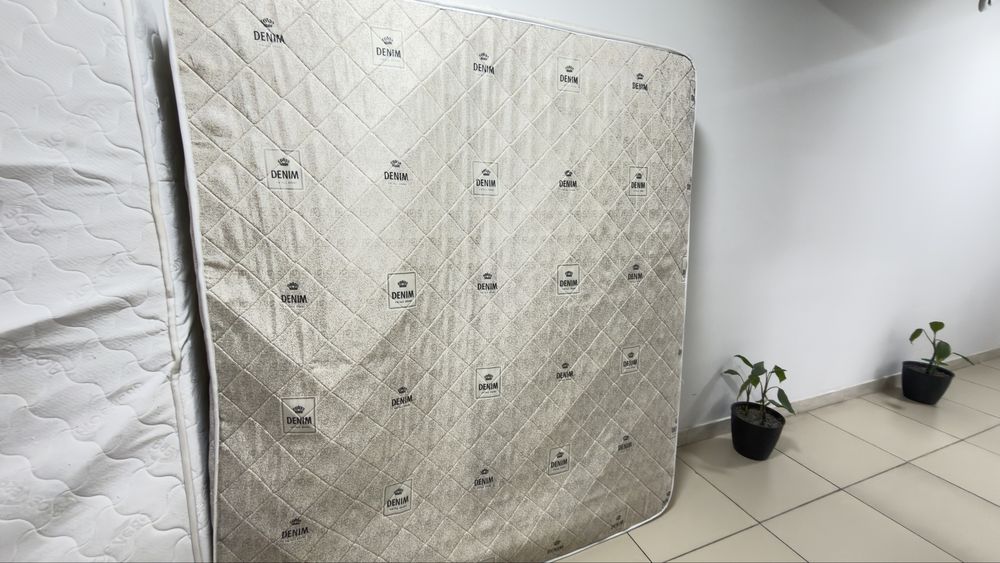 Матрас двухспальный