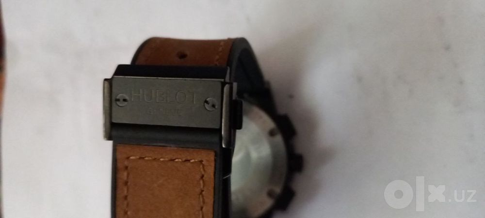Продаю часы HUBLOT хронограф механика