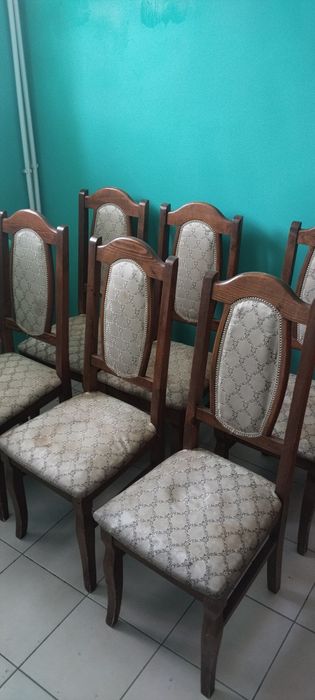 Продам стулья требует реставрацию