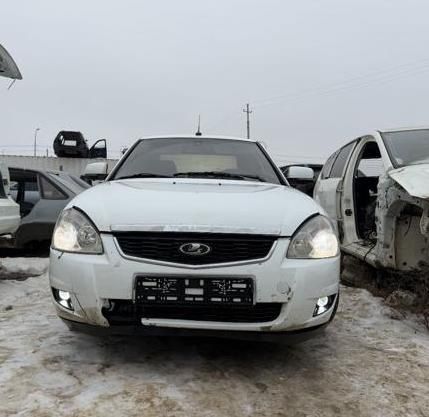 Приора 1 по запчастям