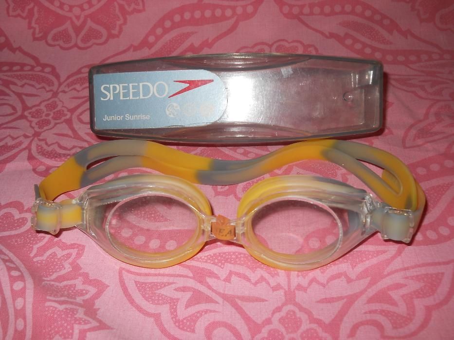 Ochelari de inot pentru copii