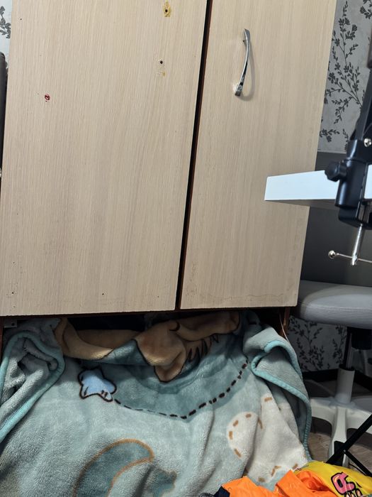 отдам шкаф на дрова