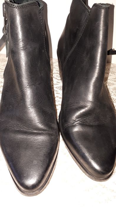 Боти от естествена кожа