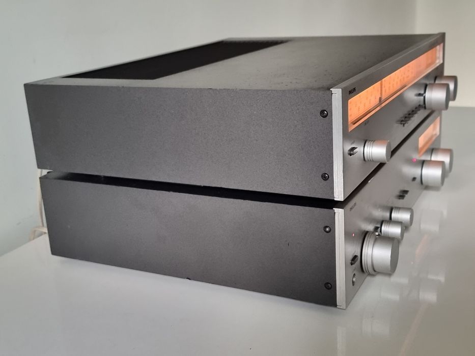 Philips 22AH305 и Philips 22AH103