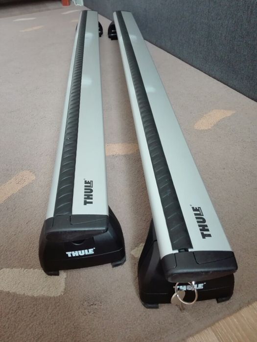 Багажник Thule 753 с греди и кит за монтаж