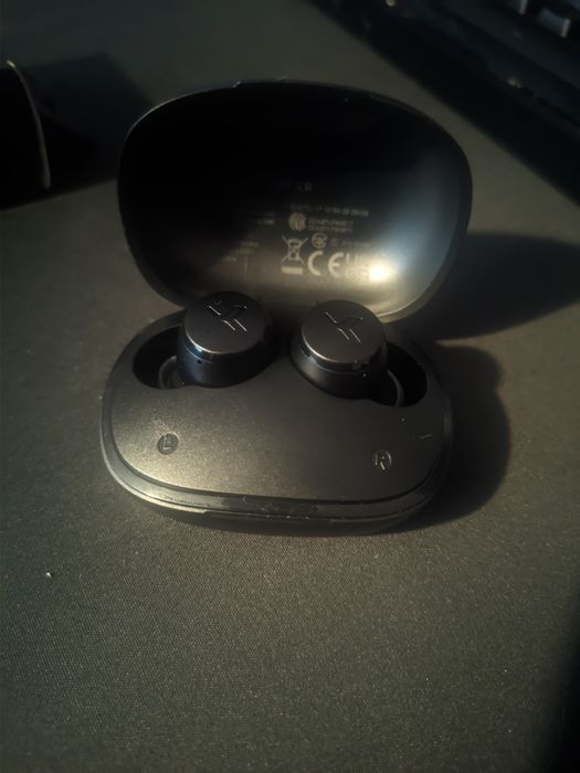 Безжични слушалки с тапи Edifier X3S