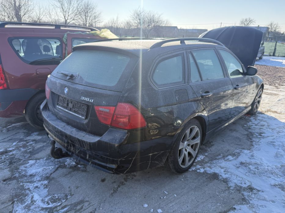 Dezmembrez bmw e91  LCI n47d20c ,an 2009