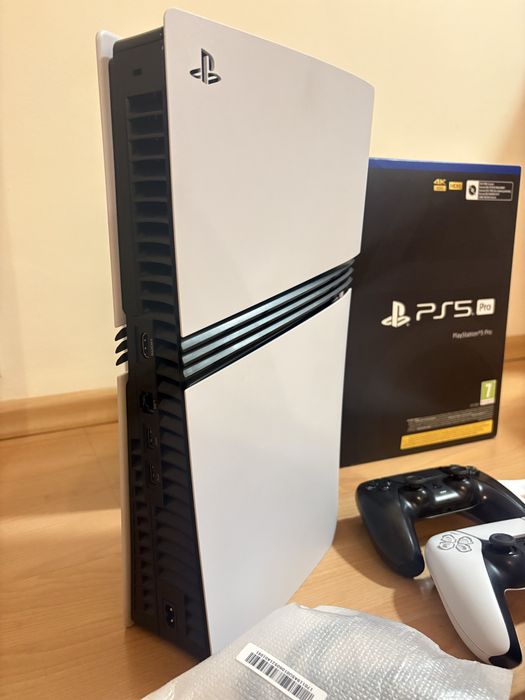 НОВ Sony PlayStation 5 Pro 2TB Гаранция 1г Лизинг