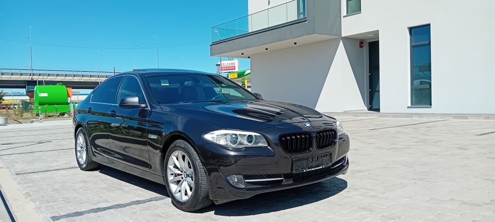 Bmw 520d fab.2012 ,xenon, trapa