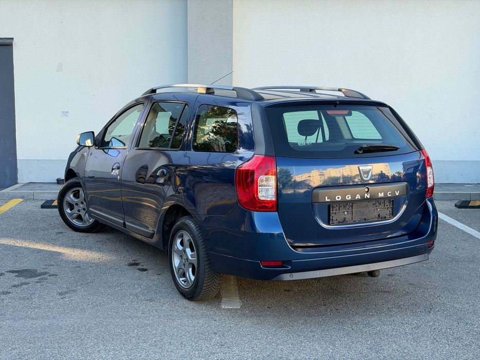 Dacia Logan MCV Model Celebration 2015 / 0.9 / Navi / Senzori / Pilot / Full