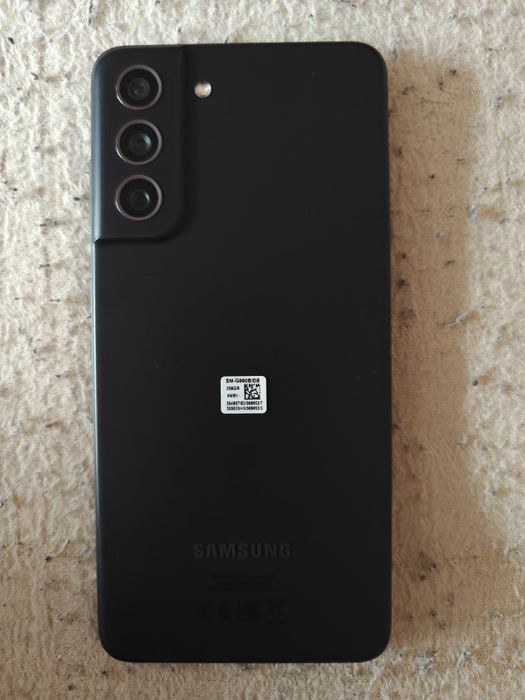 Samsung S21 FE  256Gb/8Gb ram