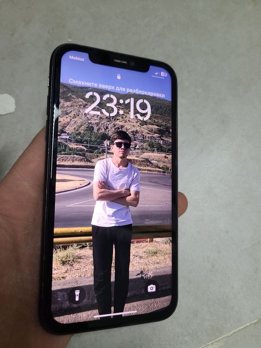 Iphone11 kafoloti bilan