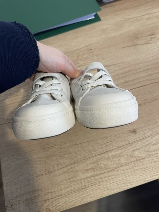 Adidasi H&M albi unisex