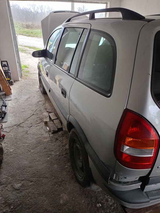 Опел Зафира 1.8 бензин 16 клапана.