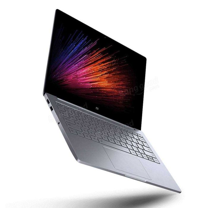 Xiaomi Mi Notebook Air 13 – Стилен и лек лаптоп с SSD и видеокарта
