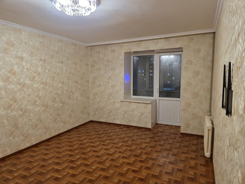 Продам 1-комн квартиру в центре города.