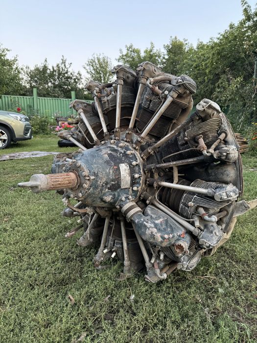 Двигатель самолета