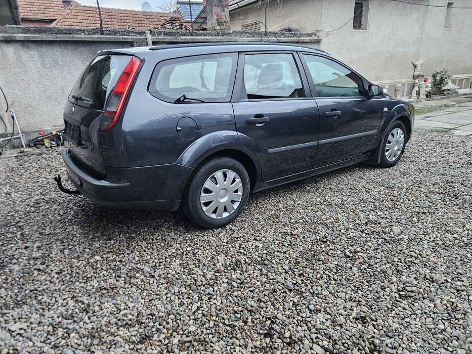 Ford focus trend 1.4 benzina Euro 4 special climă