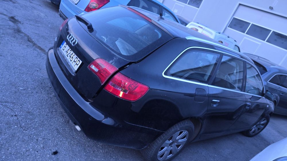 Продавам Ауди А6 2700 кубика за част и КОЛАТА СЕ ПРОДАВА ЦЯЛА