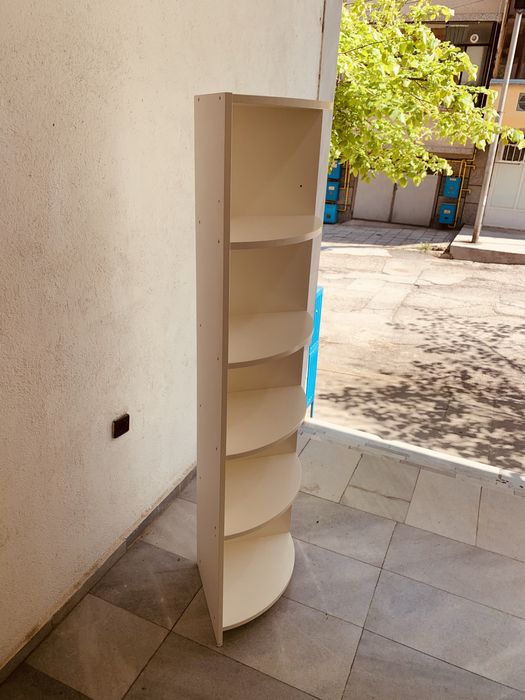 Шведски рафтов ъгъл Икеа