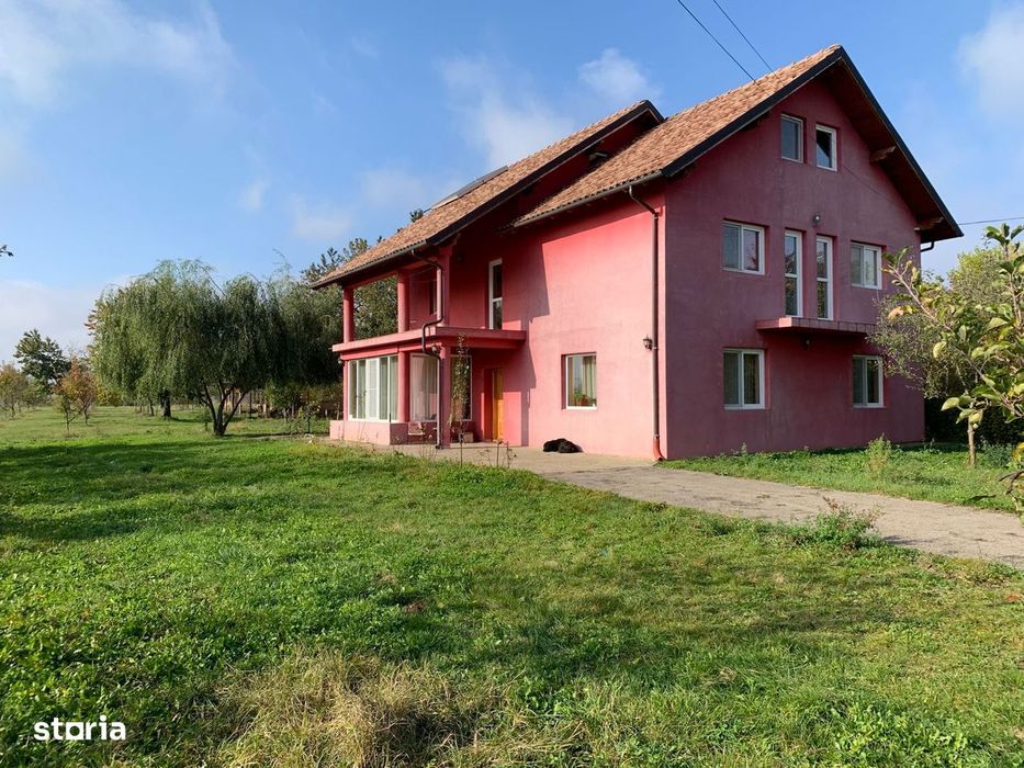 Urleta - vând casa/teren 1000mp  - 290000 Euro