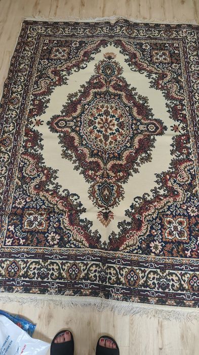 Продам ковер 2.25*1.65