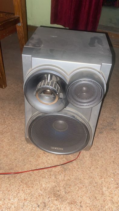 Музыкальный центр