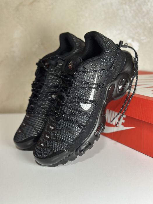 НАЛИЧНИ! Мъжки Маратонки Nike Air Max Plus Utility Black