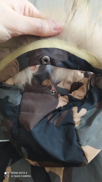 Куртка и полукомбинезон на 5-7 лет.