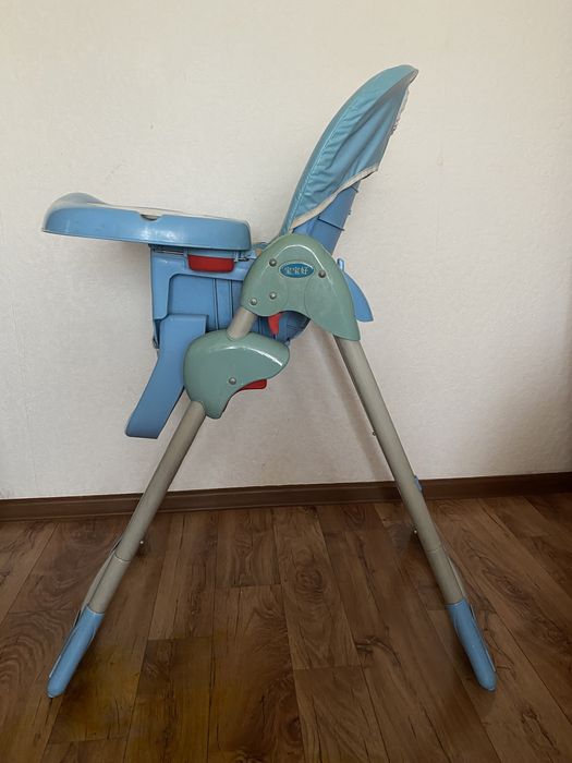 Детское кресло для кормления