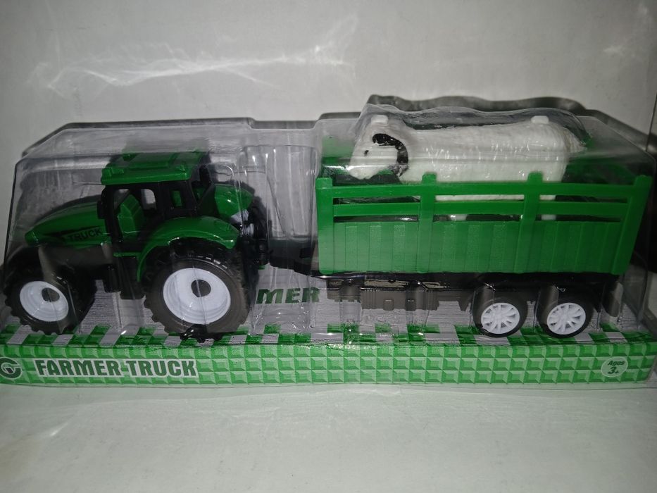 Продам! Новый.  Игрушки.  Трактор.  Ул. Валиханова167