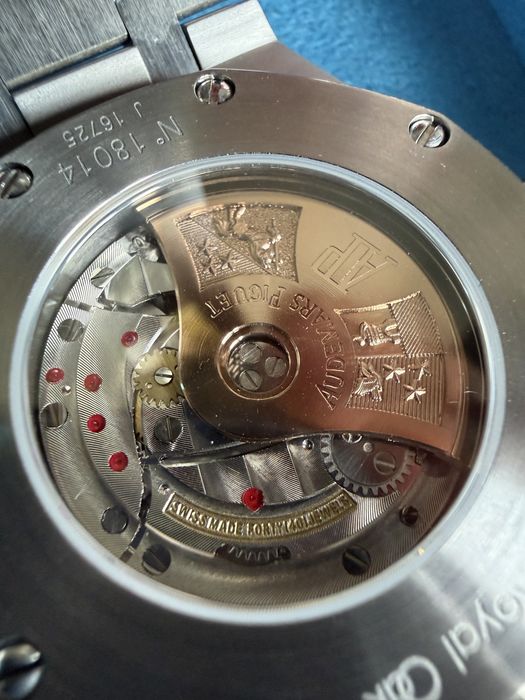 Ceas Iced Out AP Cu Diamante VVS1 Lab Moissanite Bussdown 41MM