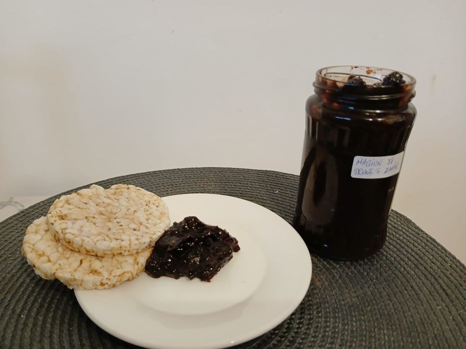 Magiun de prune fără adaos de zahar