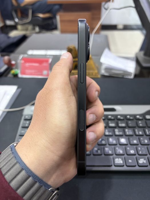 iPhone 16 Черный Sim+eSim 97%