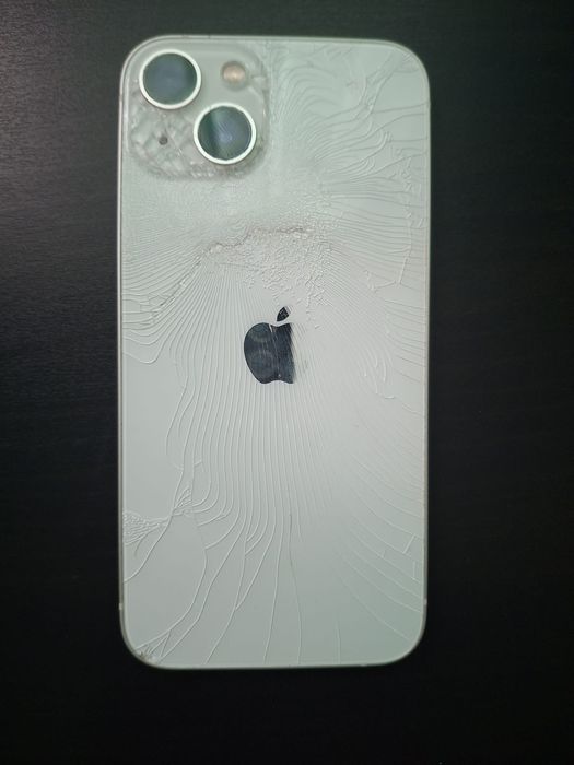 vand iphone 13 256 gb