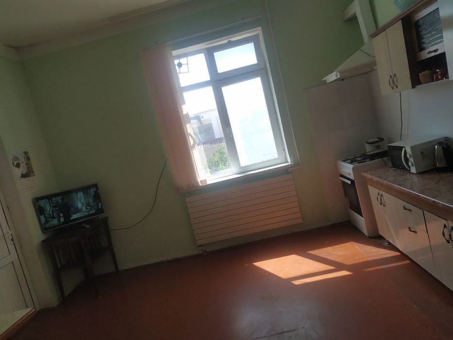 Uy sotiladi 6 sotox namunali guliston