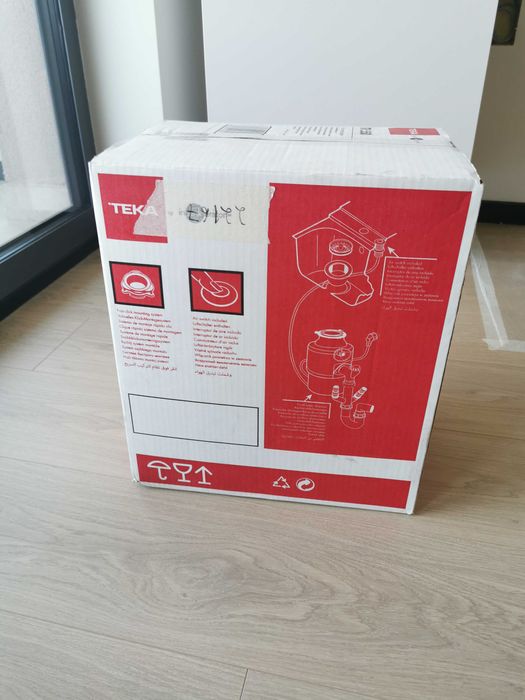 ЧИСТО НОВА!!! Мелница за мивка TEKA TR 550