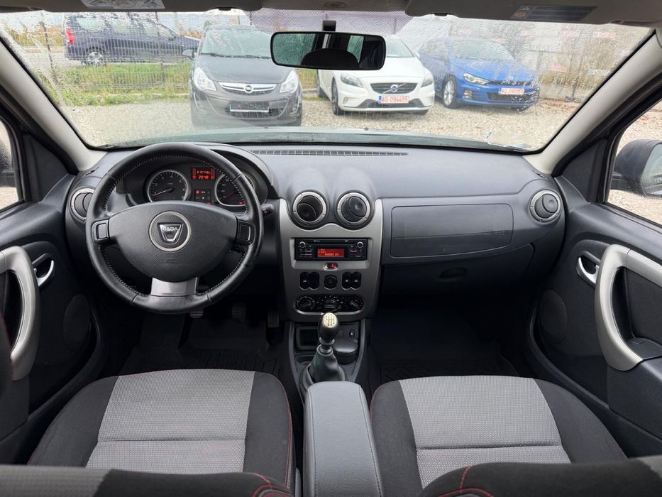 Dacia Duster / 1.5 dci /  4x2 /euro  5