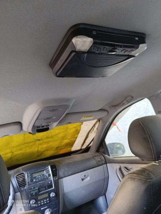 Vand Kia Sorento avariata