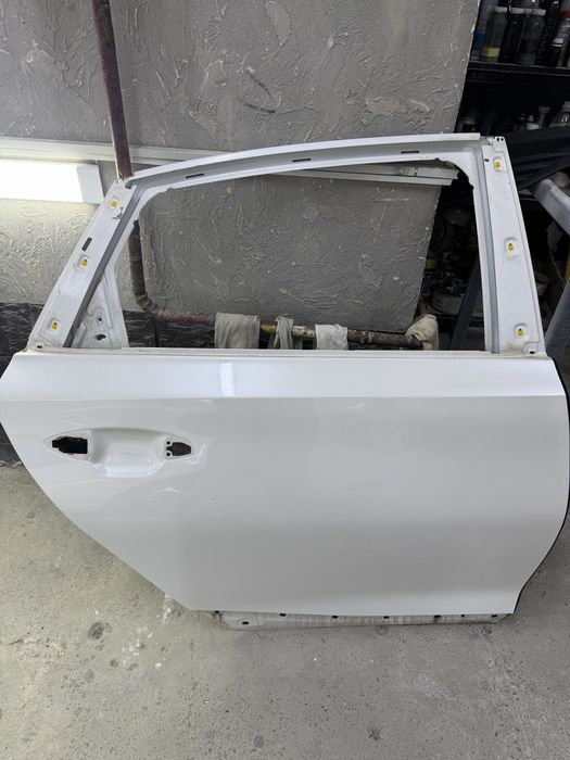 Дверь для Kia K8 2022 жемчуг