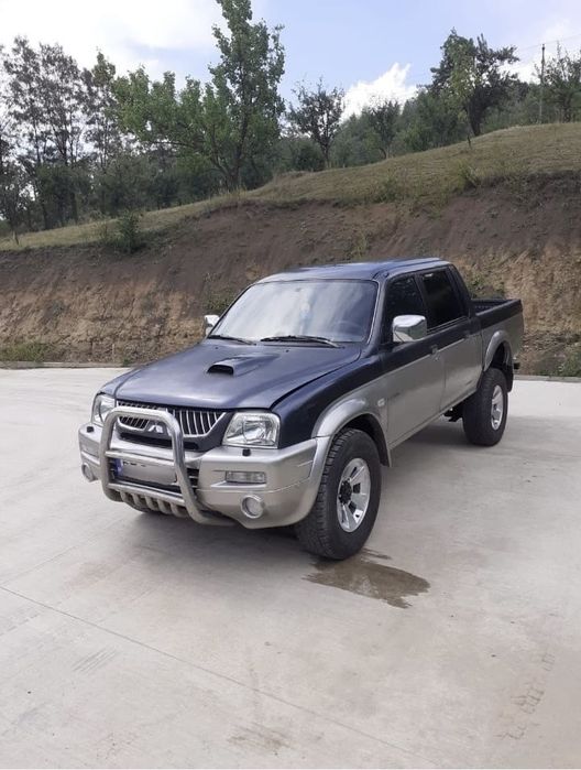 Vând Mitsubishi L200