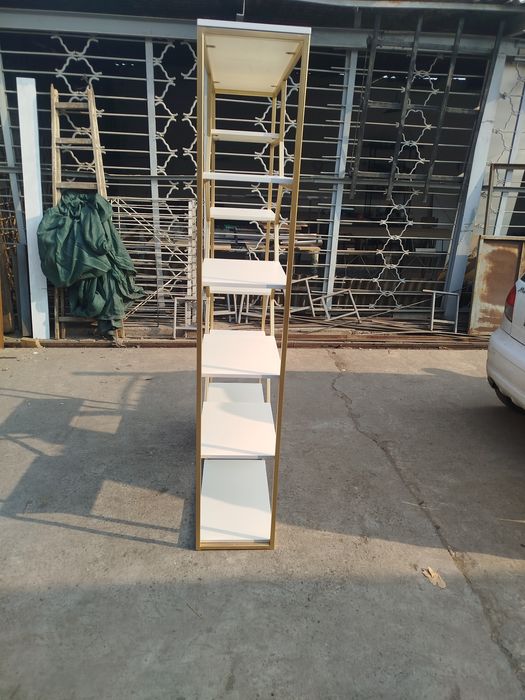 Loft mebel gullar uchun ajoyib gul polka