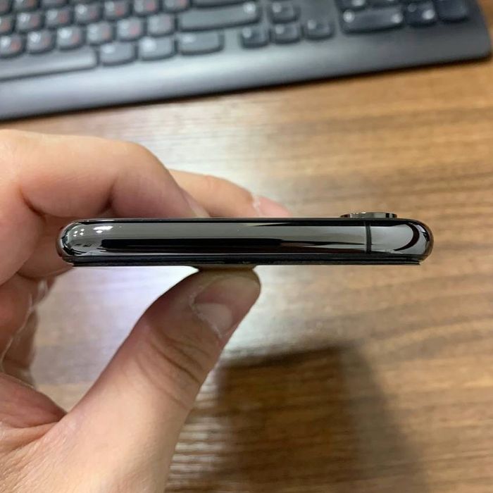 Iphone Xs 256 sotiladi