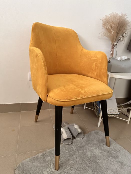 Стулья велюровые