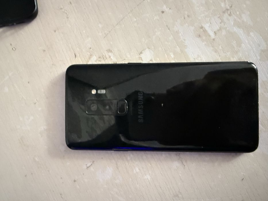 Samsung S9+Sotiladi