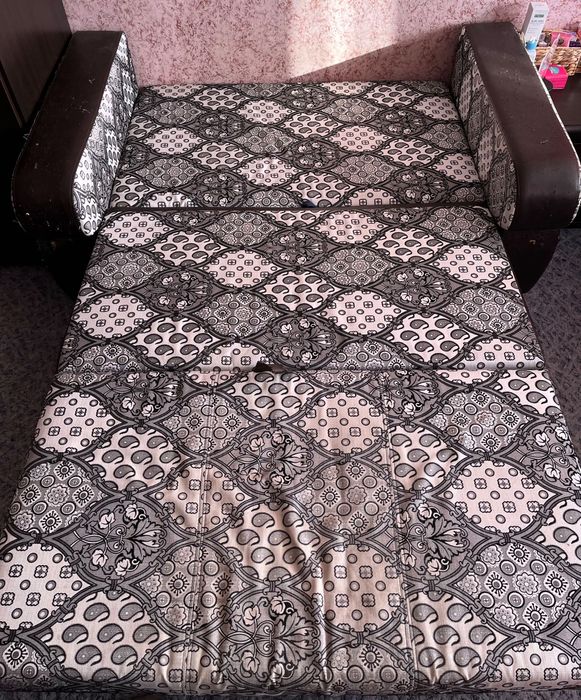 Продается раскладной диван