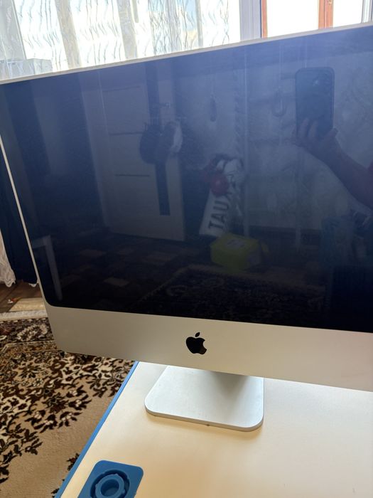 Apple imac 2010г